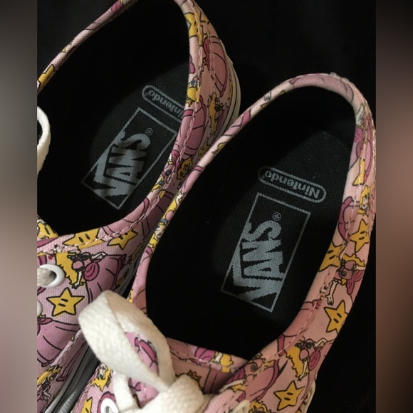 Vans - Unisex Limited Edition Princess Peach Sneakers - Womens 6.5 - Mens 5 - Picture 10 of 11